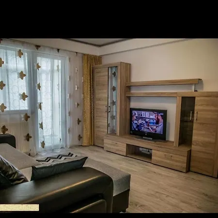 Studio Centru Civic * Brasov